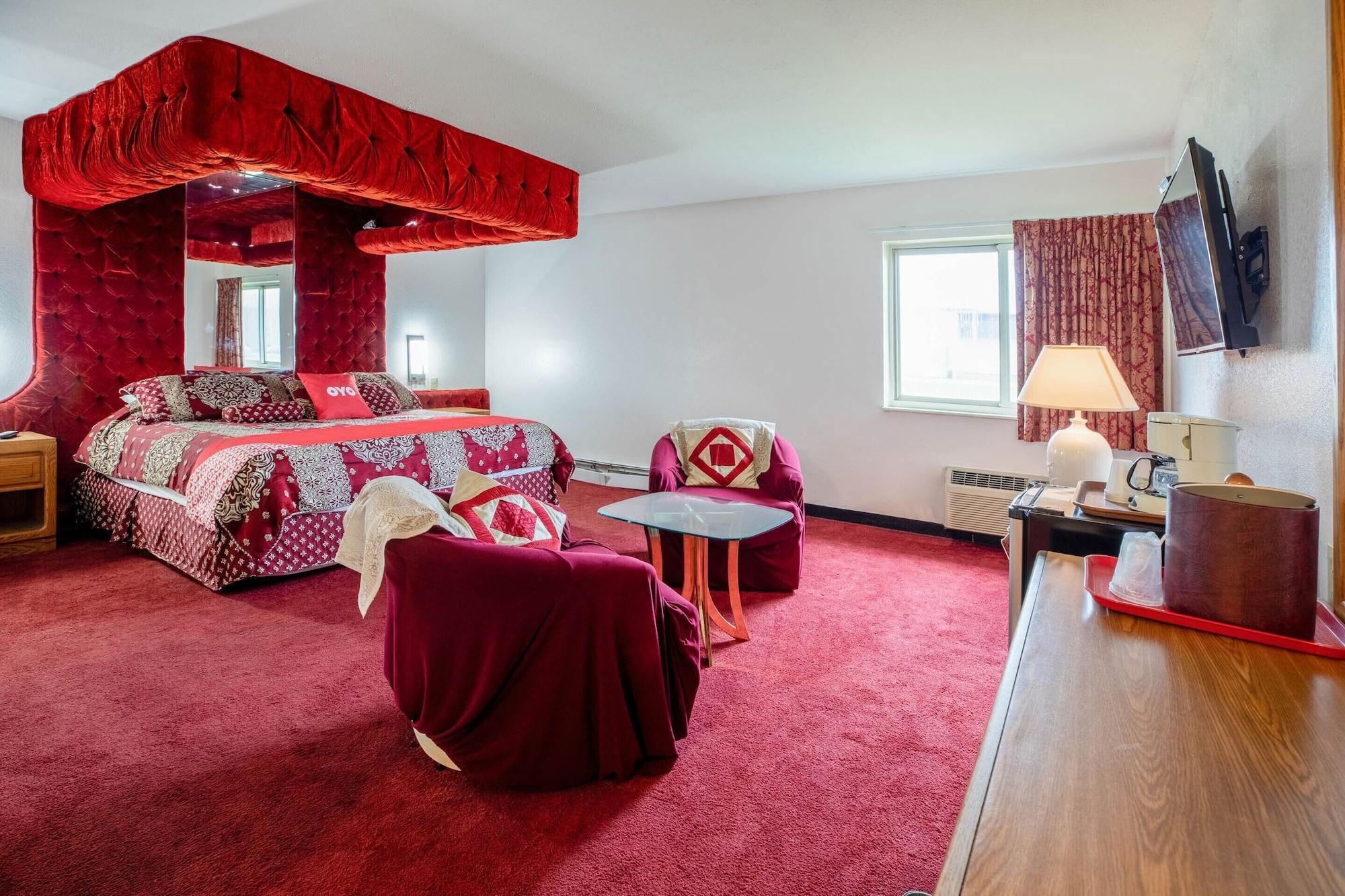 Oyo Hotel Chesaning Route 52 & Hwy 57 Екстериор снимка